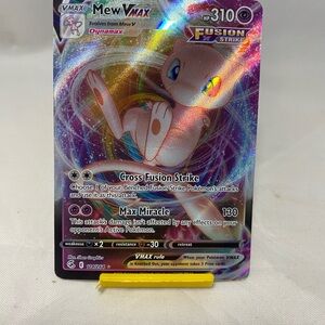 Mew VMAX Pokémon Card